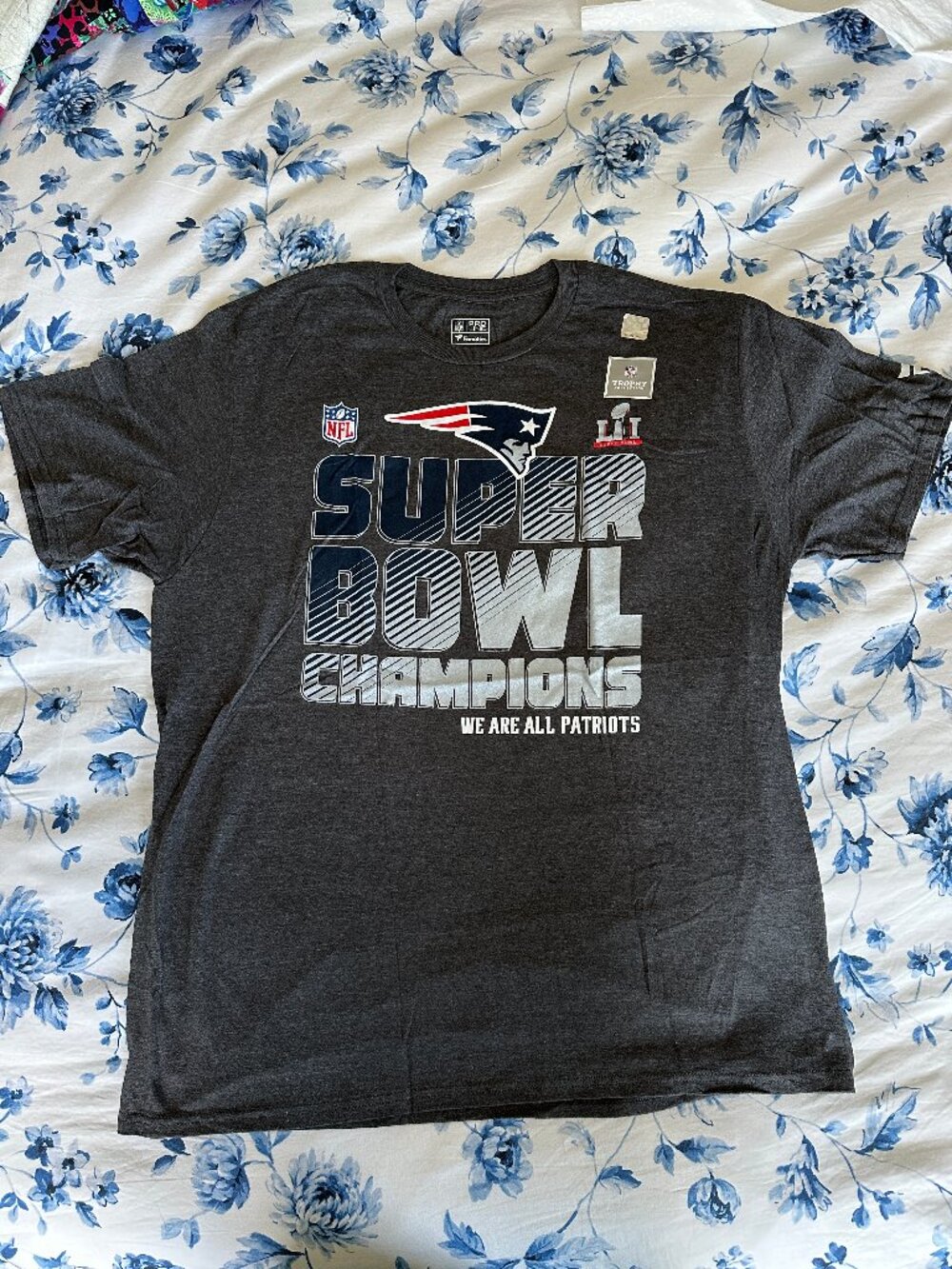 Fanatics Patriots Super Bowl LI Champions T-Shirt Men's XL Navy NWT NFL Pro Line